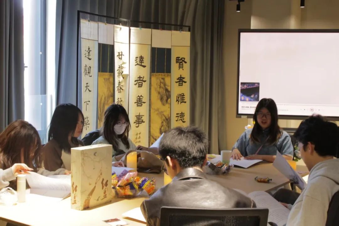 《红豆》